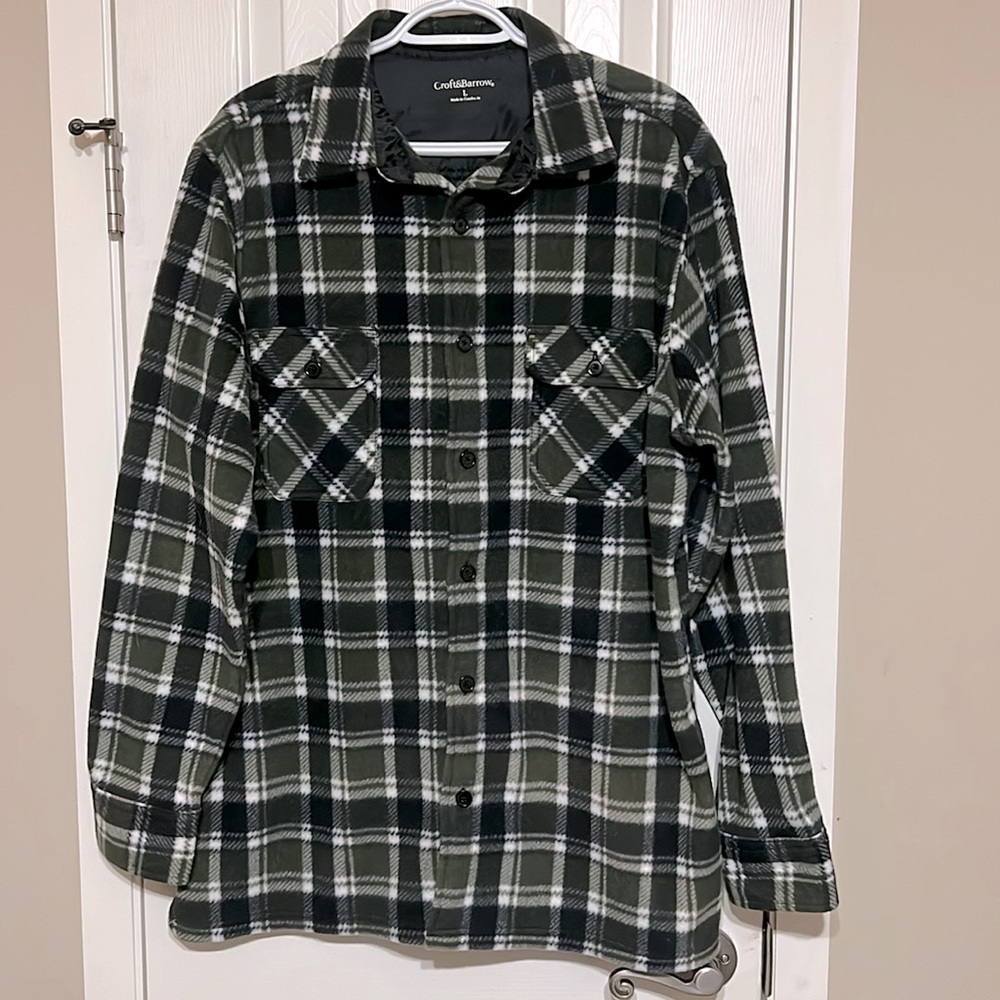 Men’s Croft & Barrow fleece button down winter shirt